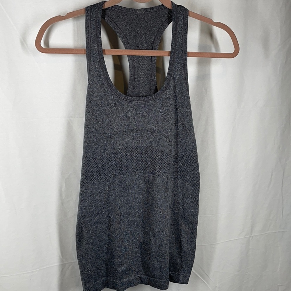 Lululemon run swiftly tech tank flawed size 6